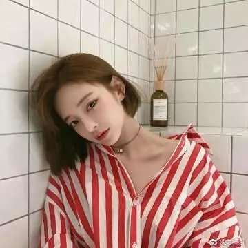 一个近乎正常的家庭